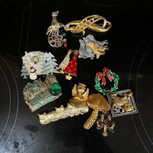 Vintage Christmas /Cat Holiday Brooch Lot Multicolor 1950s Collection